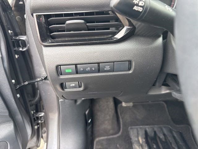 Used 2022 Nissan Sentra SV w/ All-Weather Package image 19