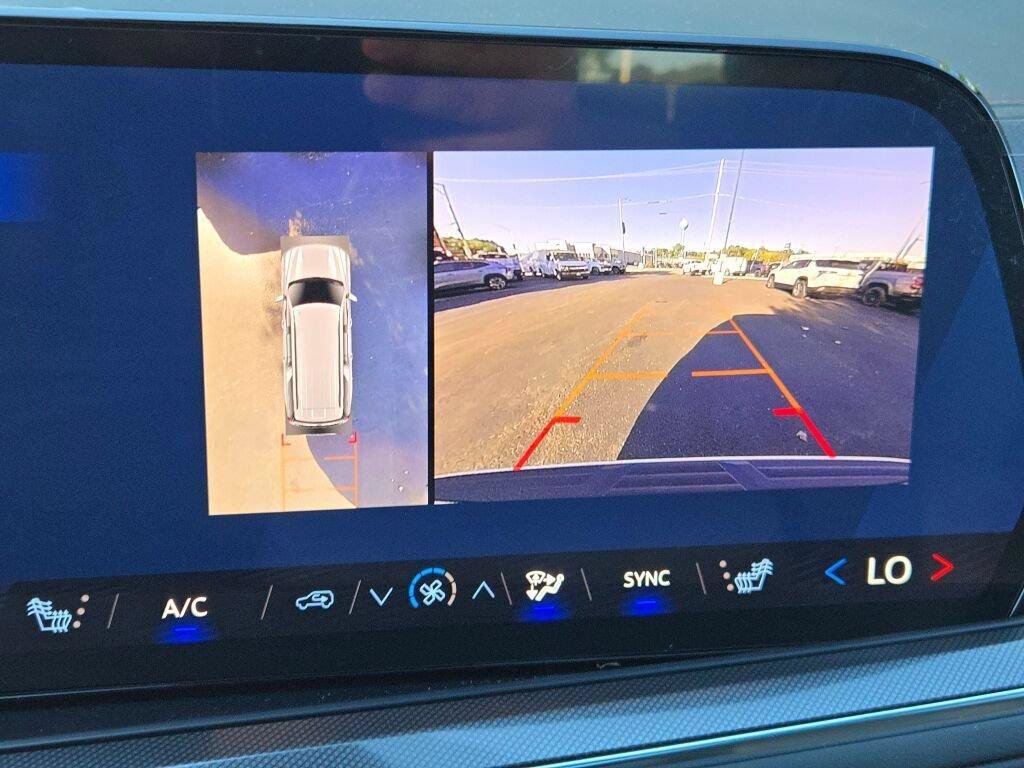 New 2026 Chevrolet Suburban RST w/ Comfort Package AWD/4WD image 34