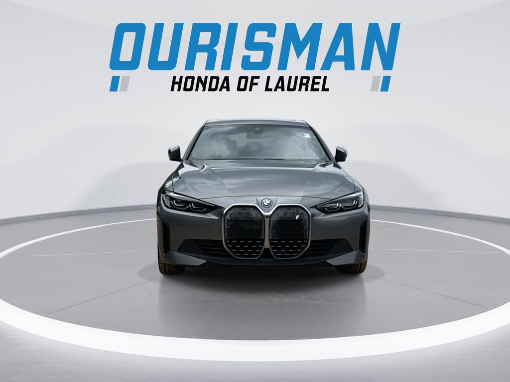 Used 2023 BMW i4 eDrive35 w/ Premium Package RWD image 3