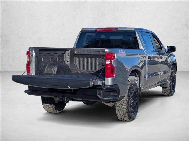 New 2026 Chevrolet Silverado 1500 Custom Trail Boss w/ LPO, Dark Essentials Package image 2