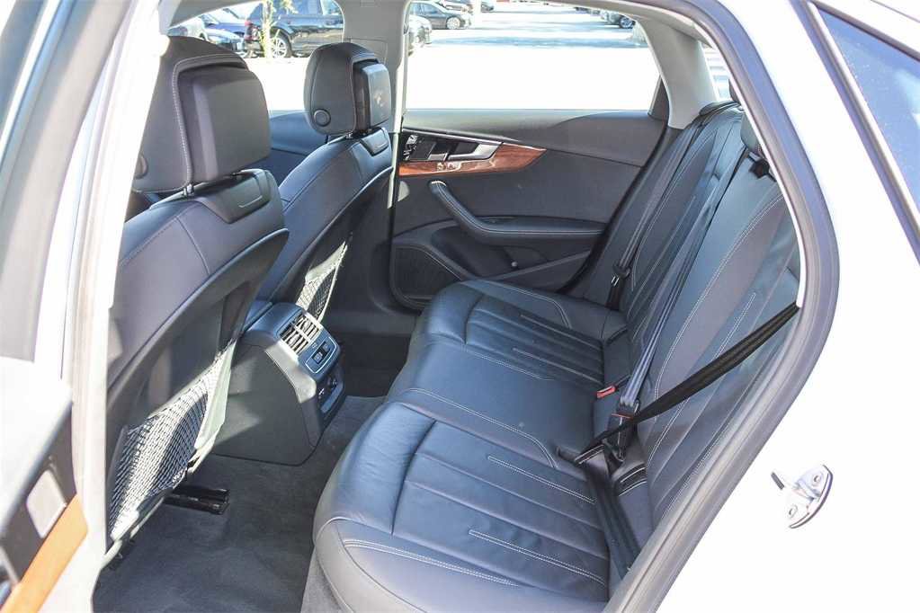 Used 2022 Audi A4 2.0T Premium Plus w/ Premium Plus Package image 17