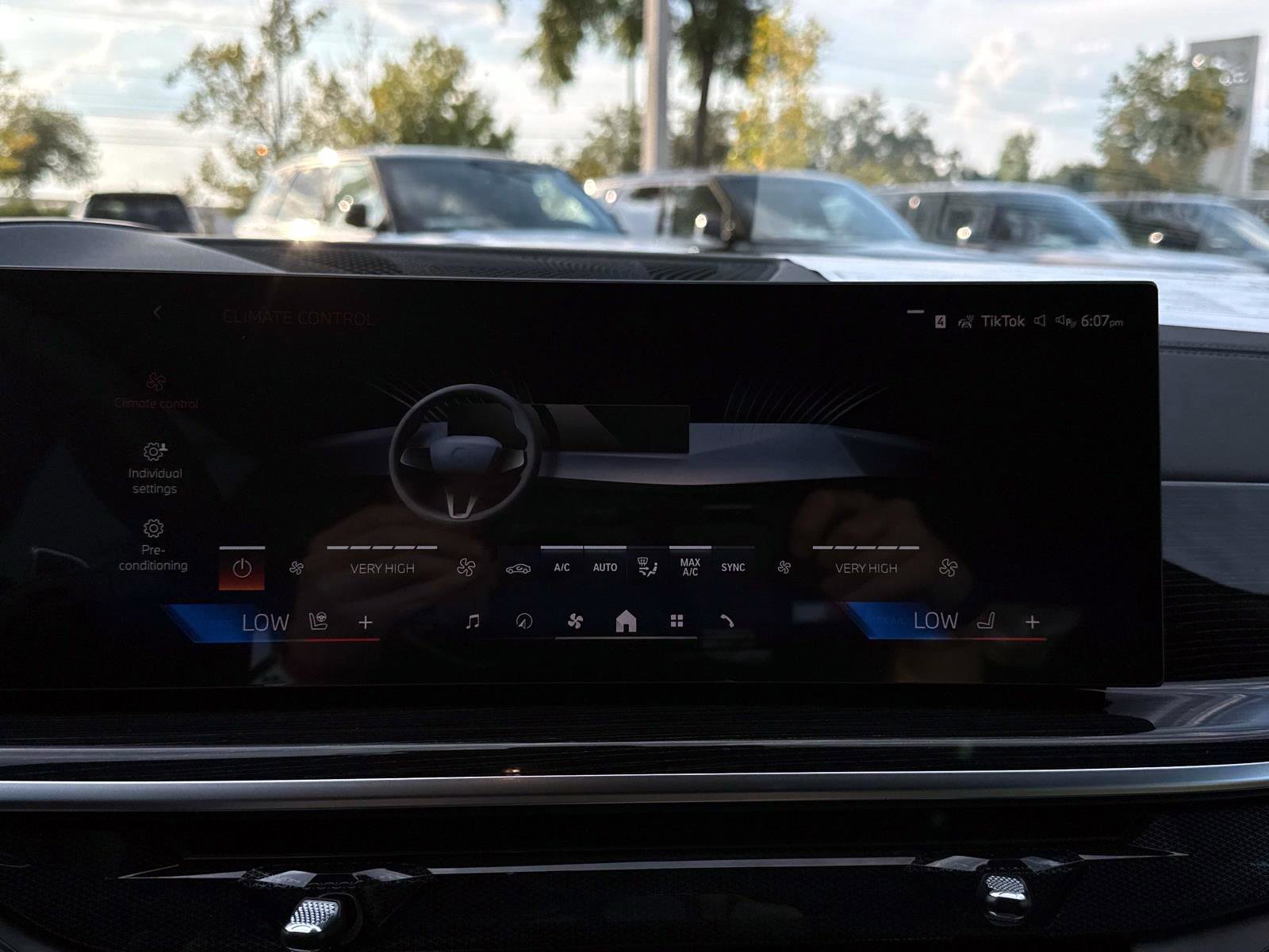 New 2026 BMW X5 sDrive40i w/ M Sport Package image 19