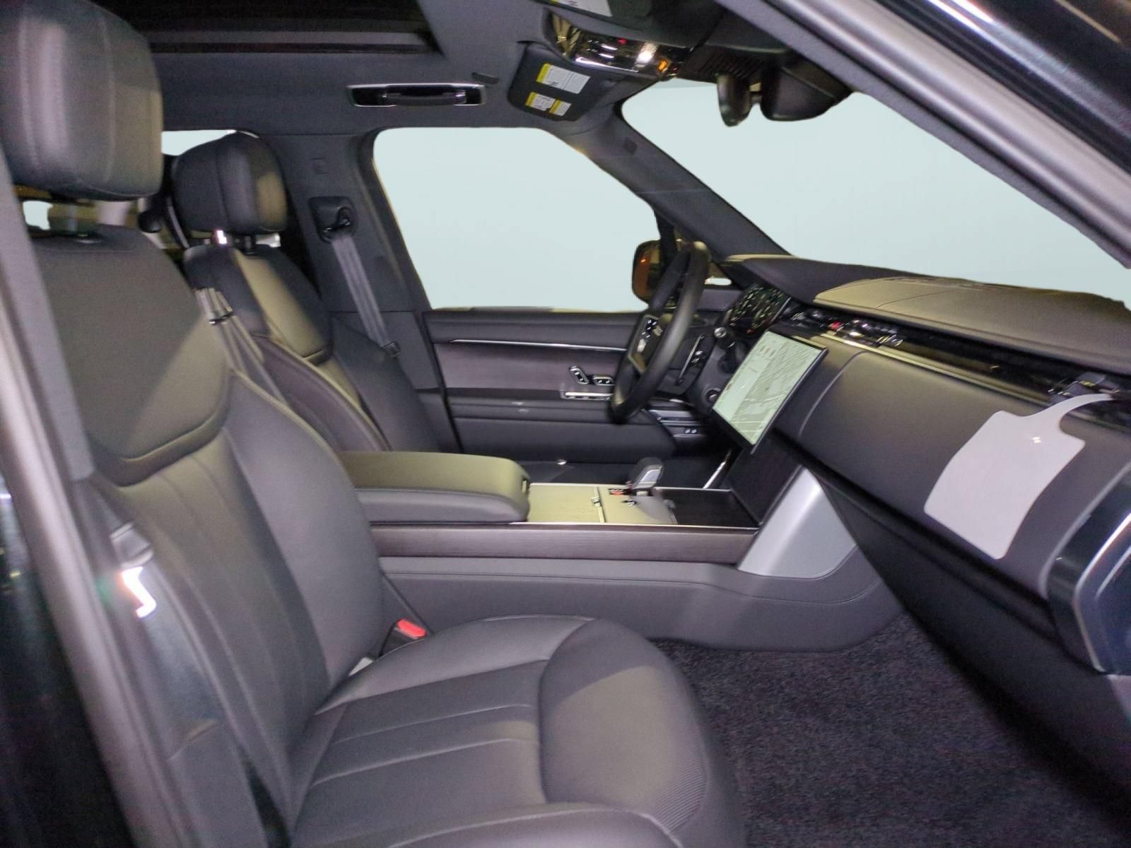 New 2026 Land Rover Range Rover SE AWD/4WD image 29