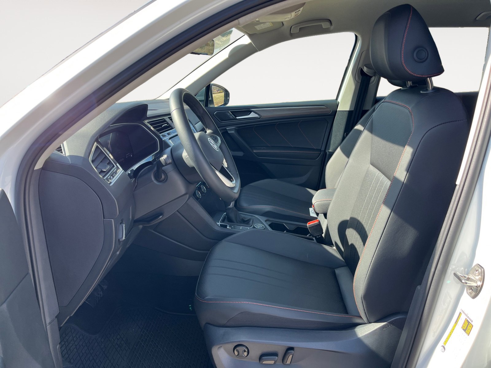 Certified 2024 Volkswagen Tiguan Wolfsburg Edition image 10