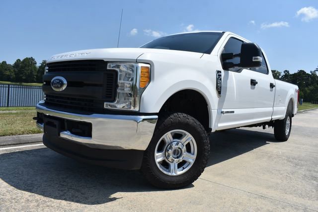 Used 2017 Ford F250 XL w/ Power Equipment Group image 5