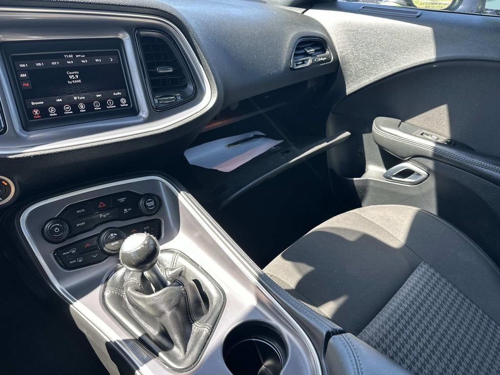 Used 2020 Dodge Challenger R/T w/ Blacktop Package RWD image 32