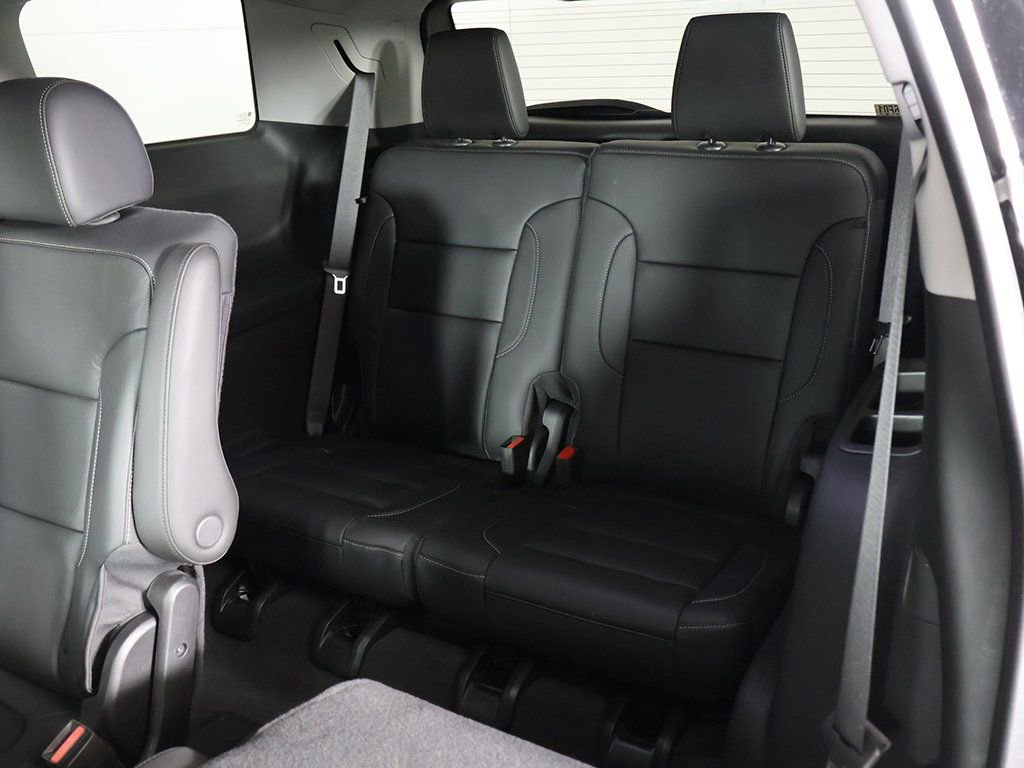 Used 2023 GMC Acadia SLT w/ Elevation Edition image 37