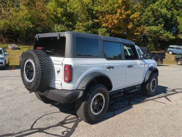 Certified 2024 Ford Bronco Badlands image 3