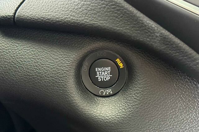 New 2023 Jeep Cherokee Altitude Lux image 23