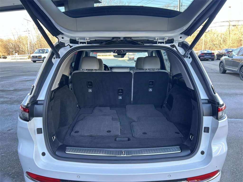 Used 2022 Jeep Grand Cherokee Overland image 13