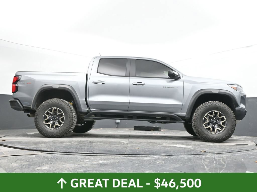 Used 2024 Chevrolet Colorado ZR2 w/ ZR2 Convenience Package III image 53