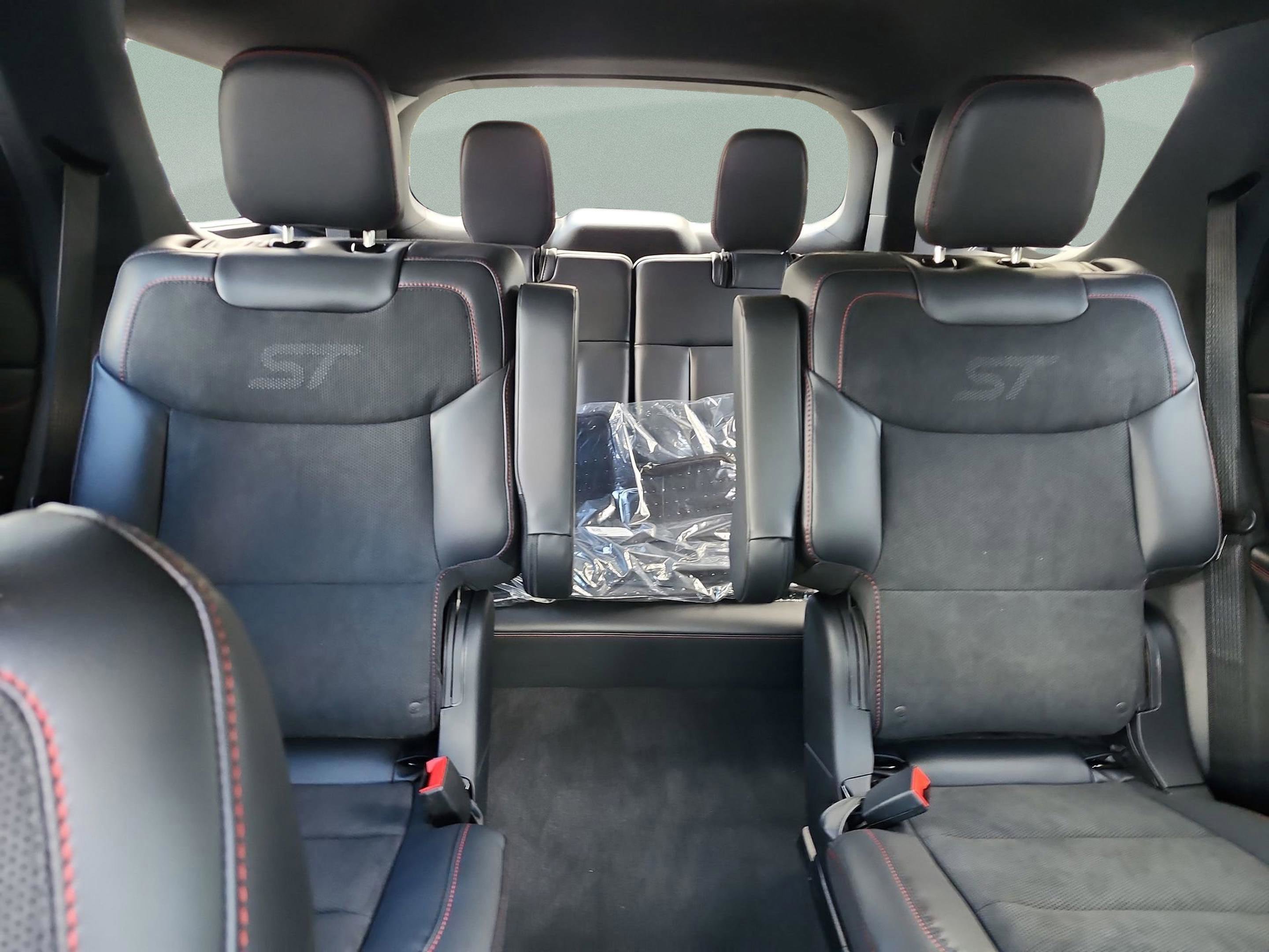 Certified 2026 Ford Explorer ST image 17