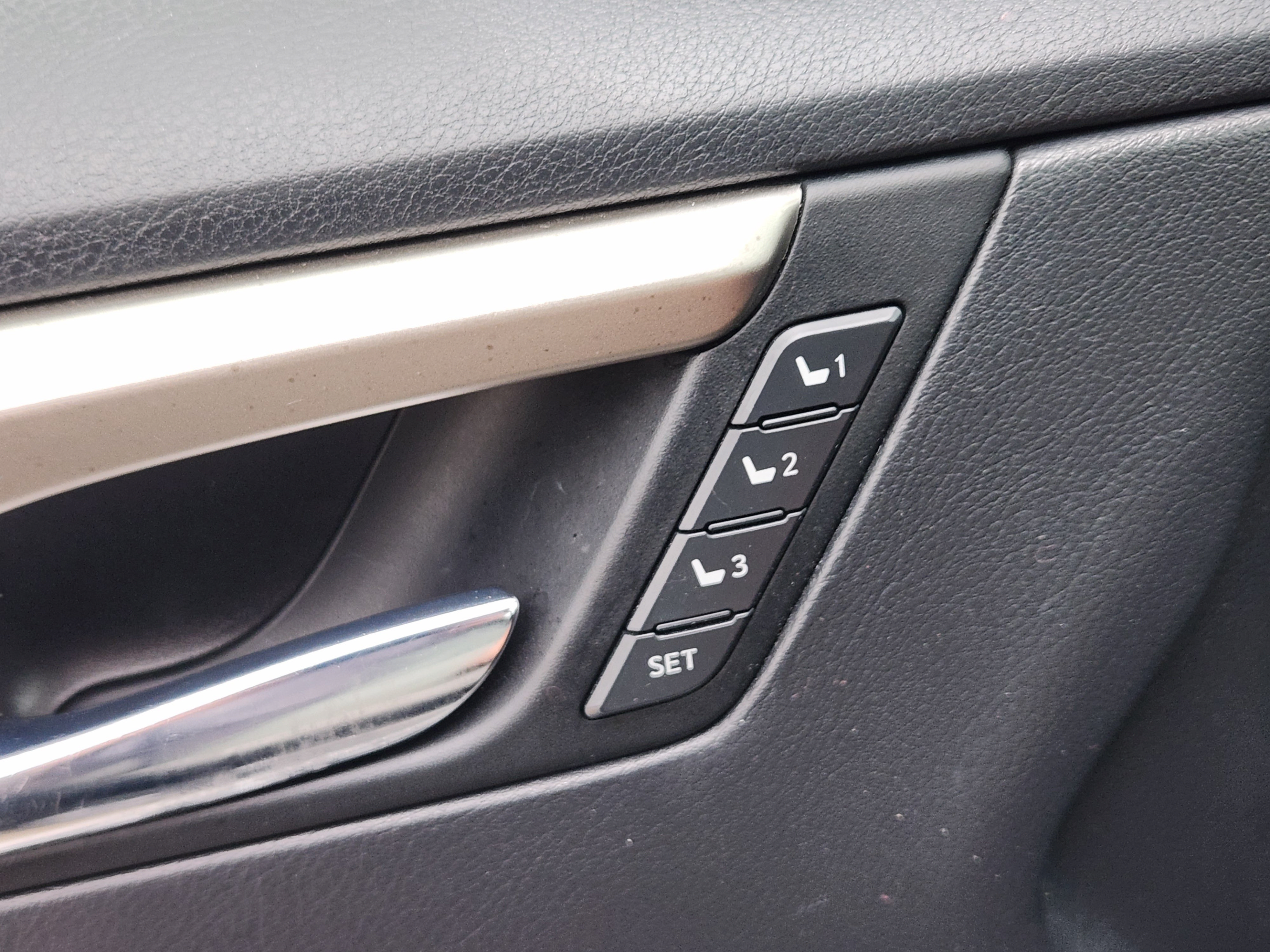 Certified 2022 Lexus RX 350 FWD w/ Premium Package image 23