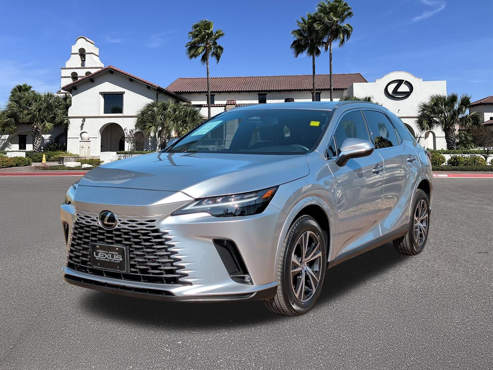 Used 2023 Lexus RX 350 Premium w/ Cold Area Package FWD image 5