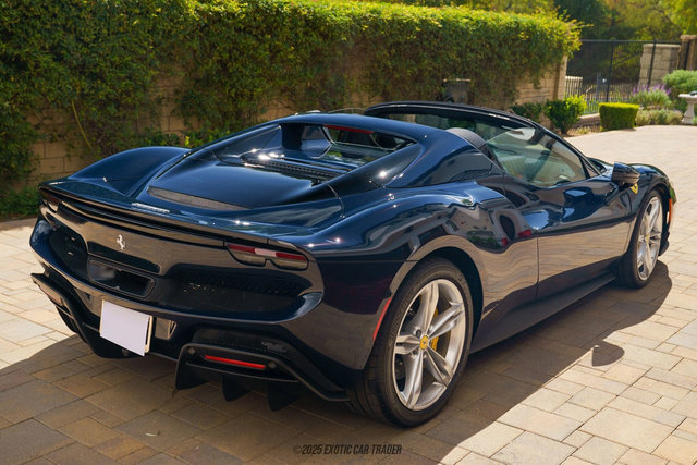 Used 2025 Ferrari 296 GTS RWD image 8