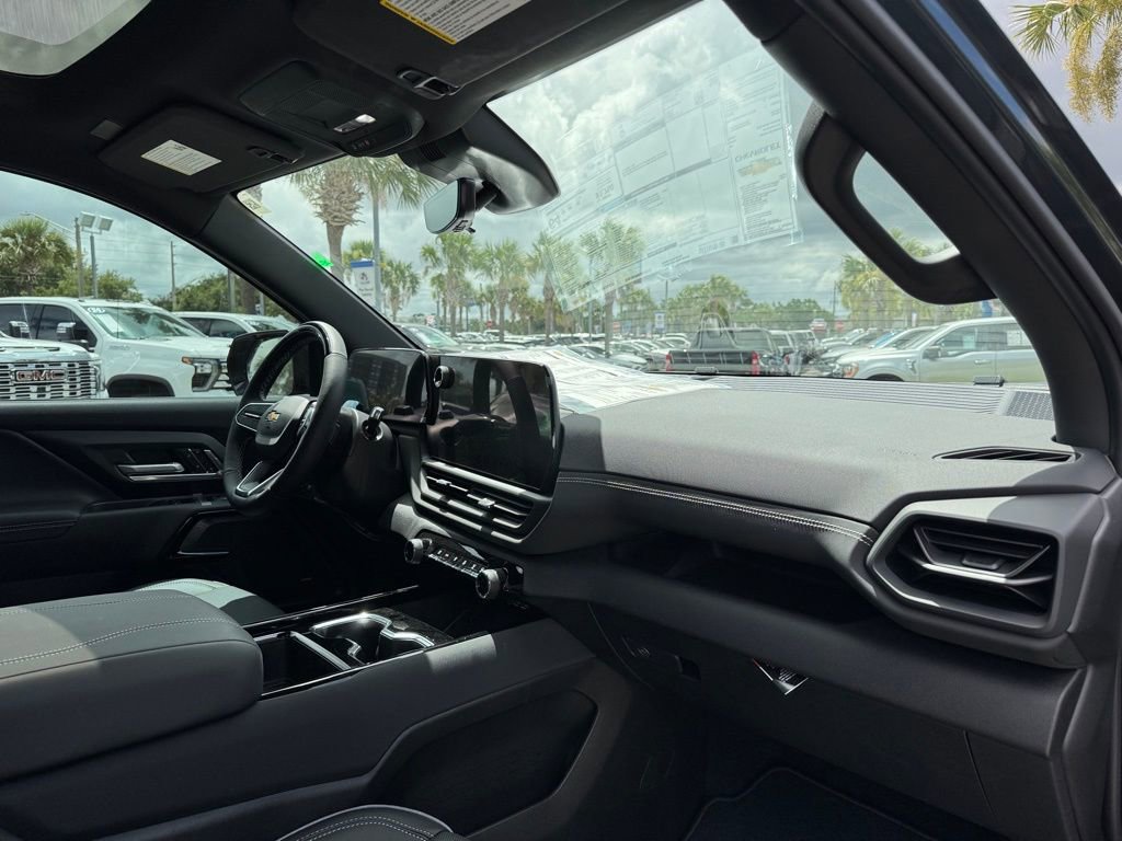 New 2026 Chevrolet Silverado EV LT w/ Premium Package image 25