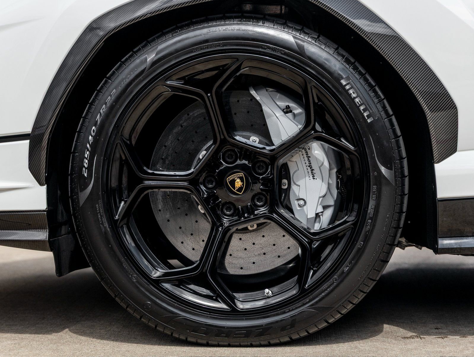 Used 2024 Lamborghini Urus Performante image 11