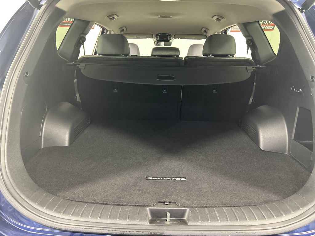 Used 2021 Hyundai Santa Fe SEL w/ Convenience Package FWD image 19