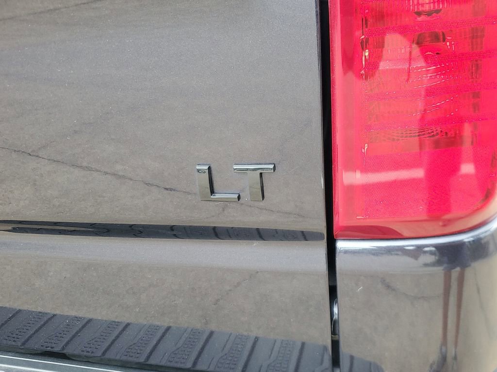 Used 2024 Chevrolet Silverado 1500 LT RWD image 6
