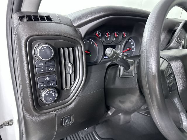 Used 2025 Chevrolet Silverado 1500 Custom AWD/4WD image 18