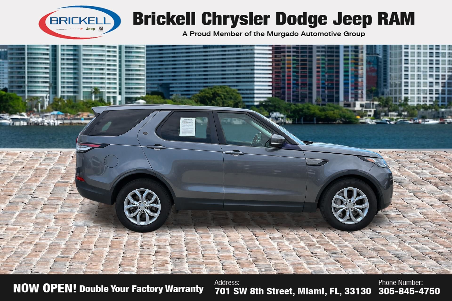 Used 2019 Land Rover Discovery SE AWD/4WD image 4
