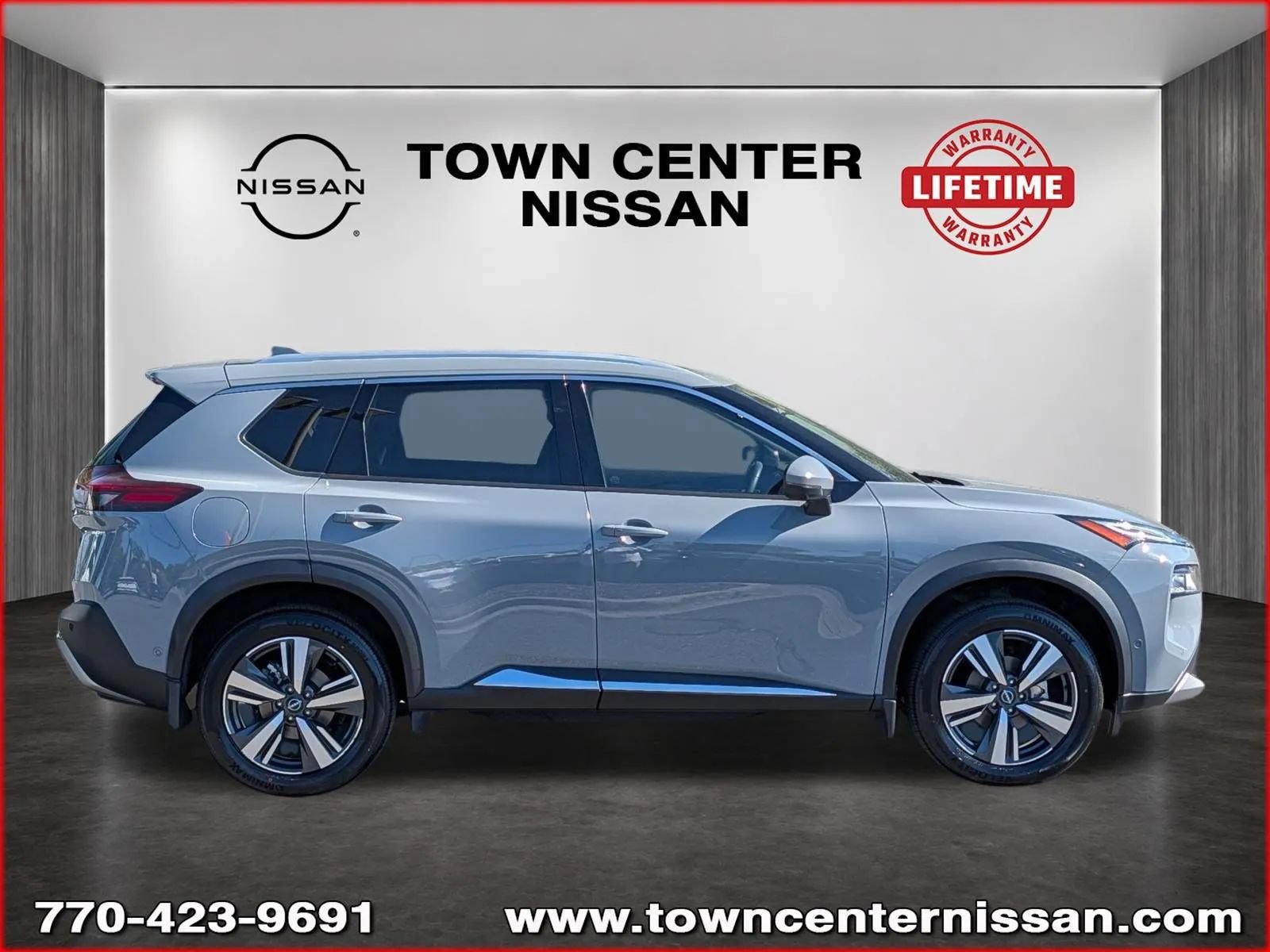 Used 2022 Nissan Rogue Platinum w/ Head-Up Display Package FWD image 8