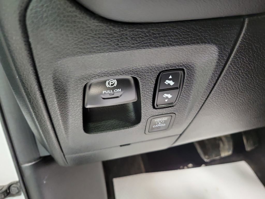 Used 2025 RAM 1500 Limited image 41