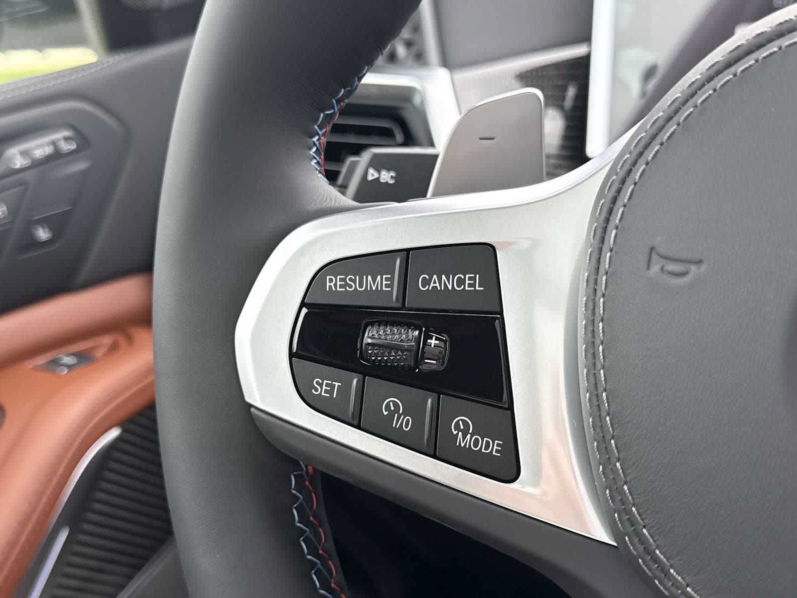 New 2026 BMW X7 M60i w/ M Sport Professional Package AWD/4WD image 26
