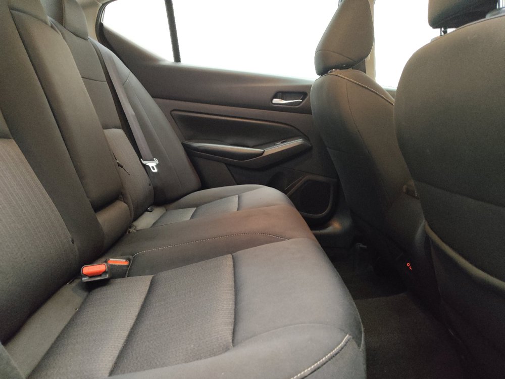 Used 2022 Nissan Altima 2.5 SV FWD image 19