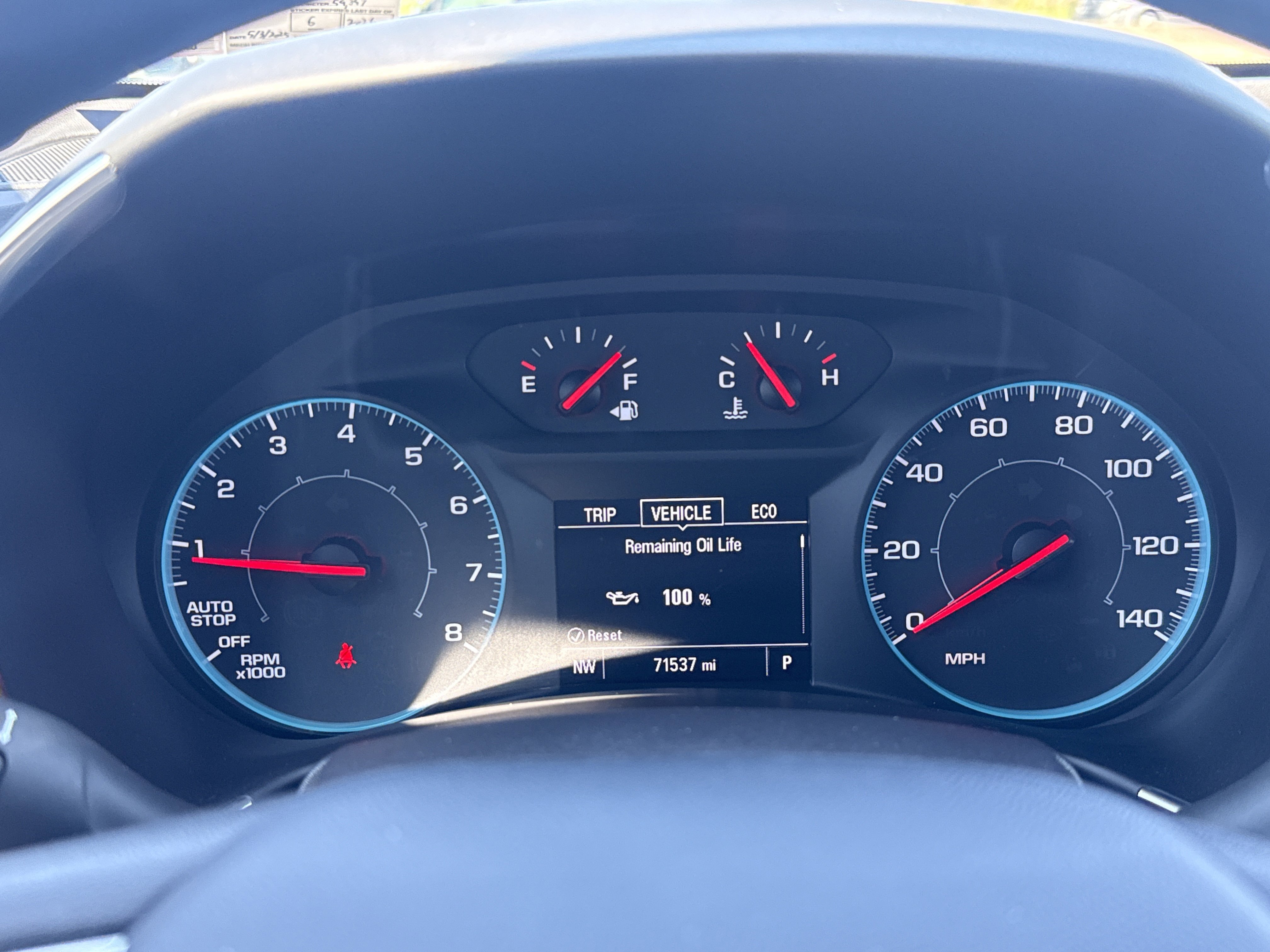Used 2021 Chevrolet Equinox LS w/ LS Convenience Package AWD/4WD image 22