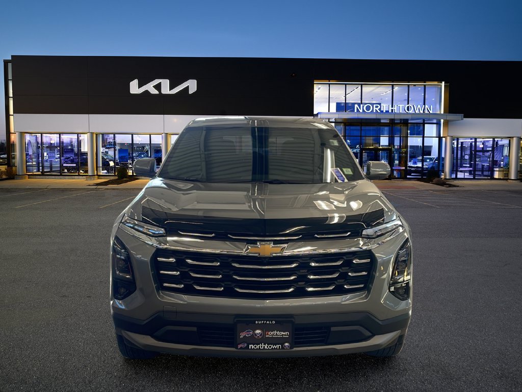 Used 2026 Chevrolet Equinox LT w/ Convenience Package II FWD image 9