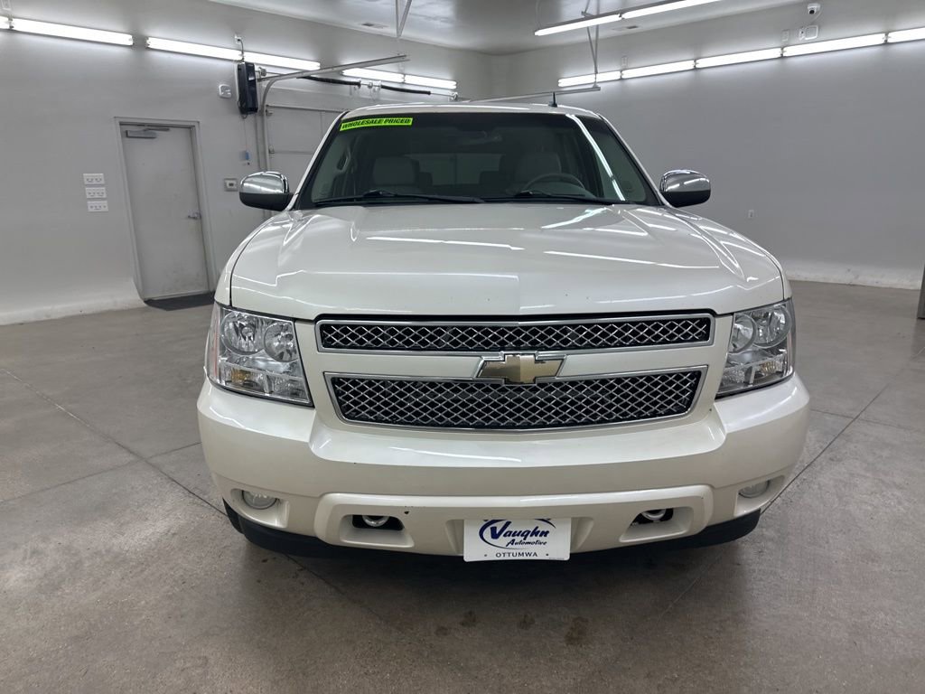 Used 2008 Chevrolet Tahoe LTZ w/ LTZ Preferred Equipment Group image 4