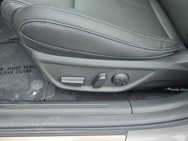 New 2026 Genesis G70 2.5T image 12