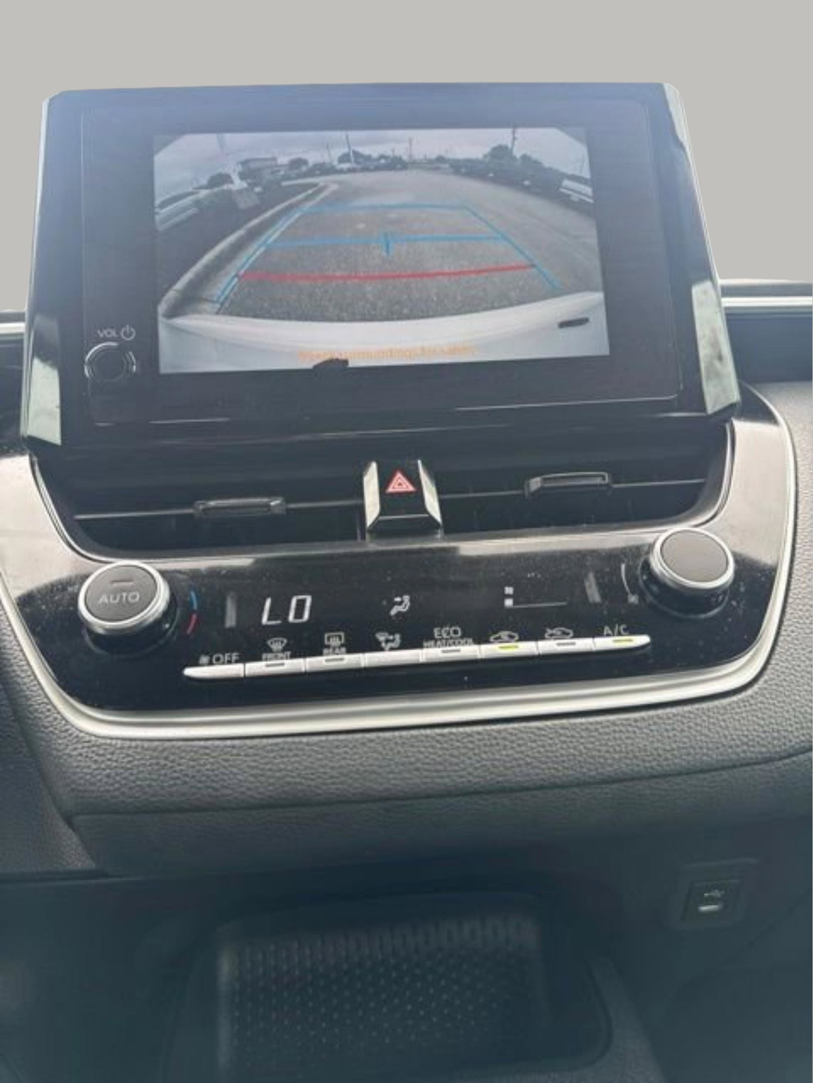 Used 2025 Toyota Corolla LE FWD image 13