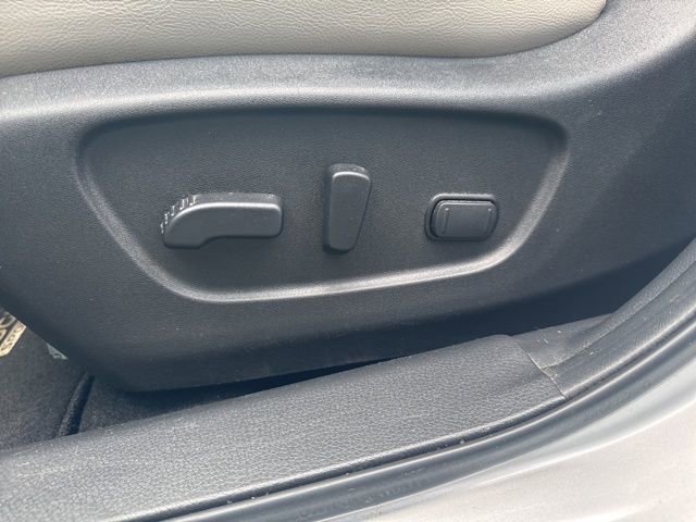 Used 2021 Nissan Rogue Sport SV w/ Technology Package FWD image 10