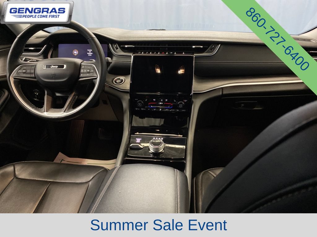 Used 2023 Jeep Grand Cherokee Limited w/ Luxury Tech Group II AWD/4WD image 38