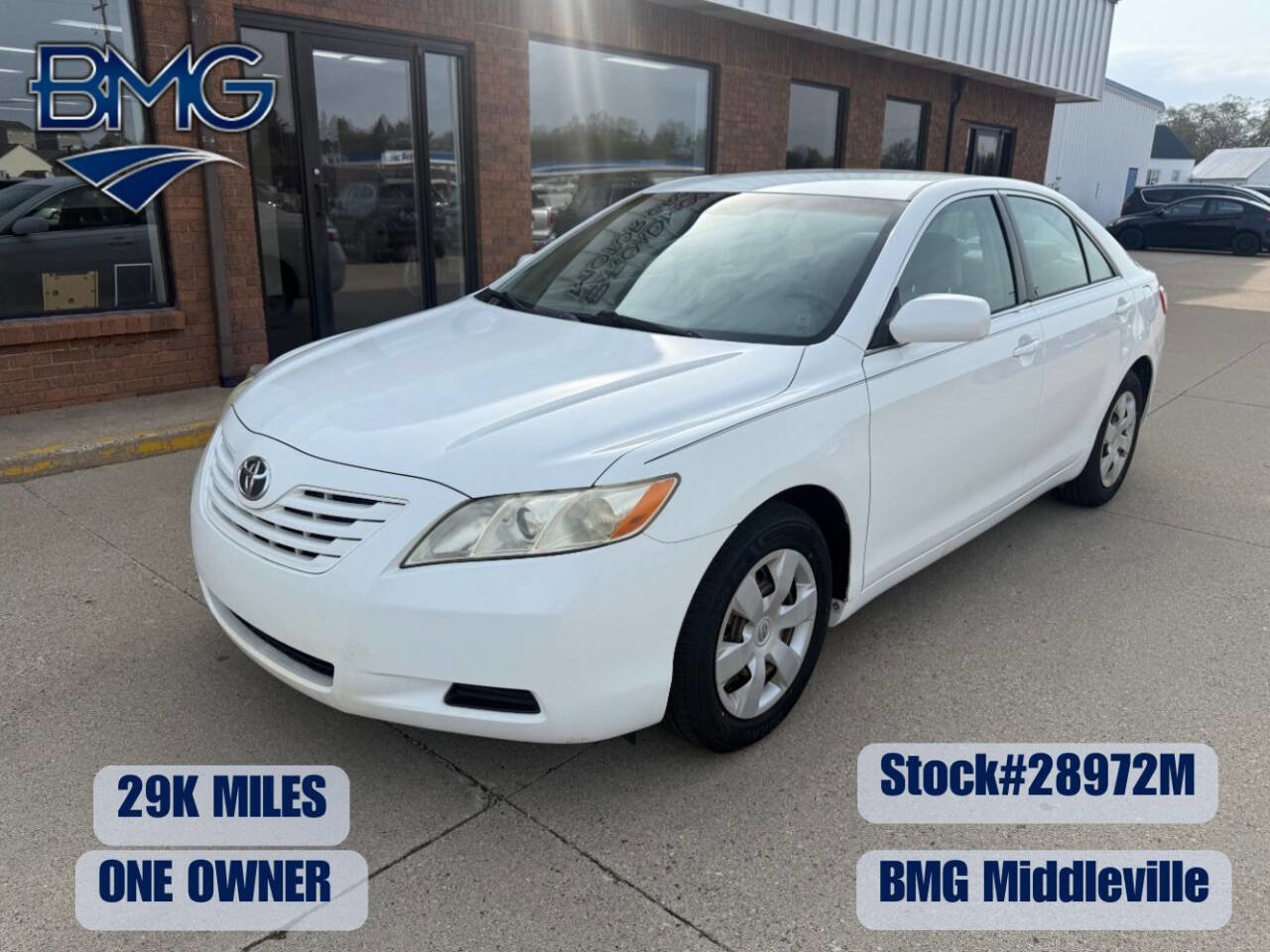 Used 2007 Toyota Camry LE FWD image 1