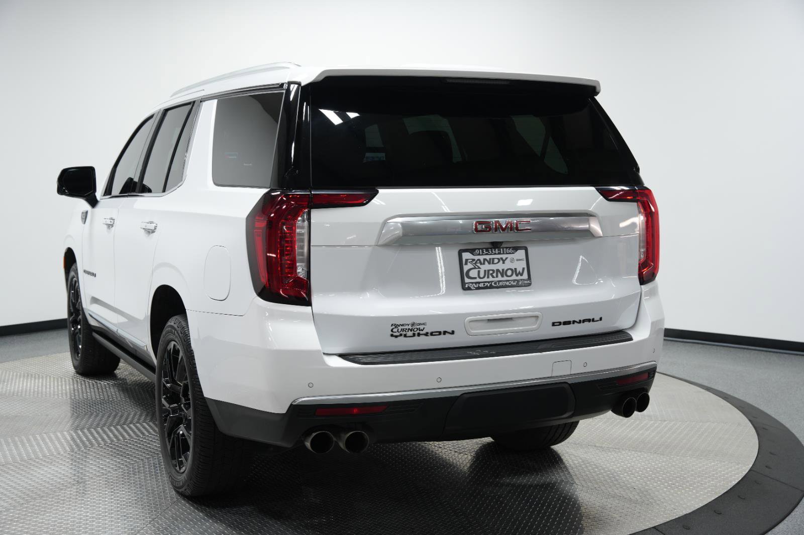Used 2023 GMC Yukon Denali w/ LPO, Floor Liner Package image 7