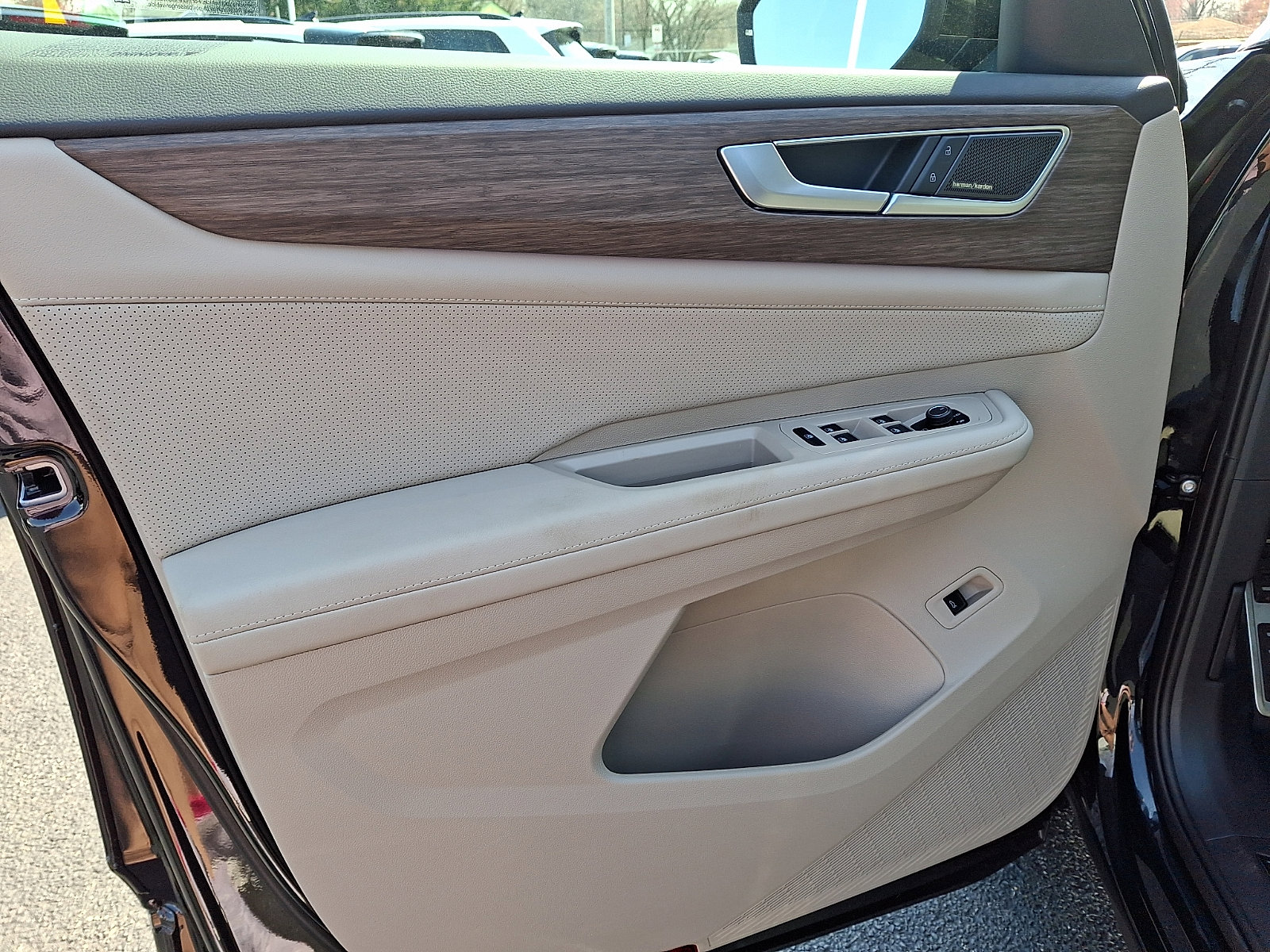 New 2026 Volkswagen Atlas SEL Premium R-Line image 8