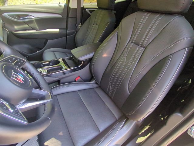 Used 2025 Buick Envision Avenir AWD/4WD image 27