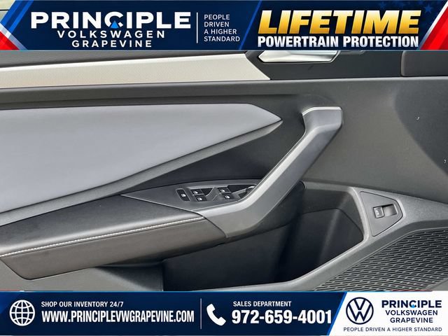 New 2026 Volkswagen Jetta SE FWD image 9