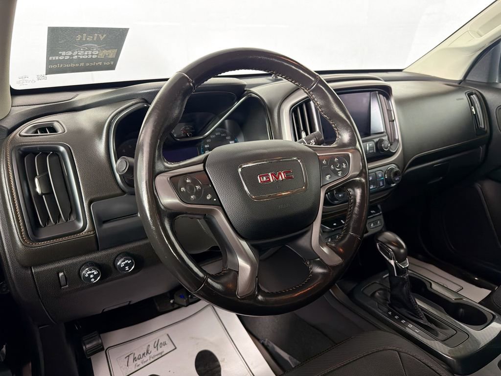 Used 2022 GMC Canyon AT4 image 9