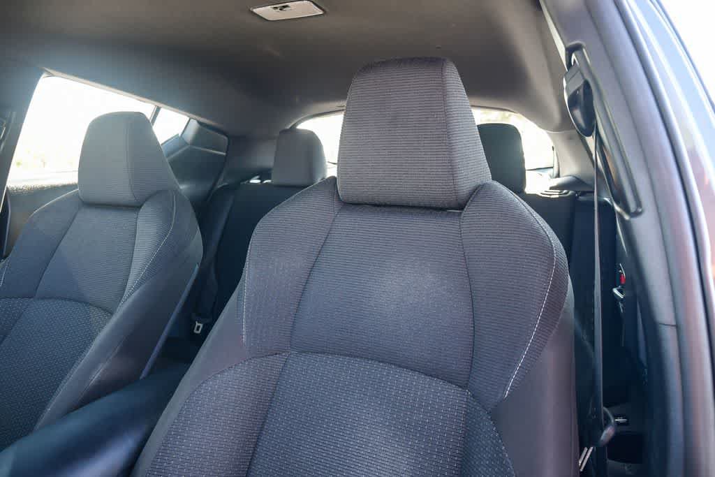Used 2019 Toyota C-HR XLE FWD image 18