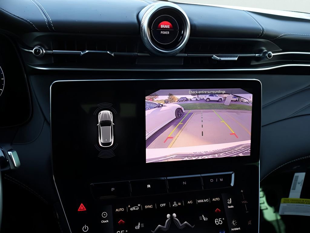 New 2025 Maserati Grecale GT image 25