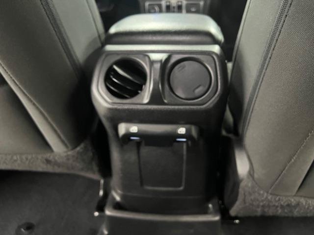 Used 2023 Jeep Wrangler Unlimited w/ Cold Weather Group AWD/4WD image 35