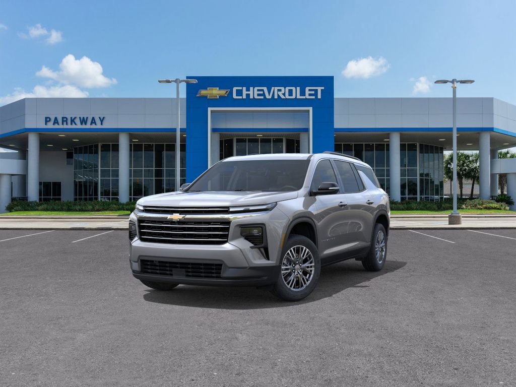New 2026 Chevrolet Traverse LT w/ Driver Confidence Package FWD image 8