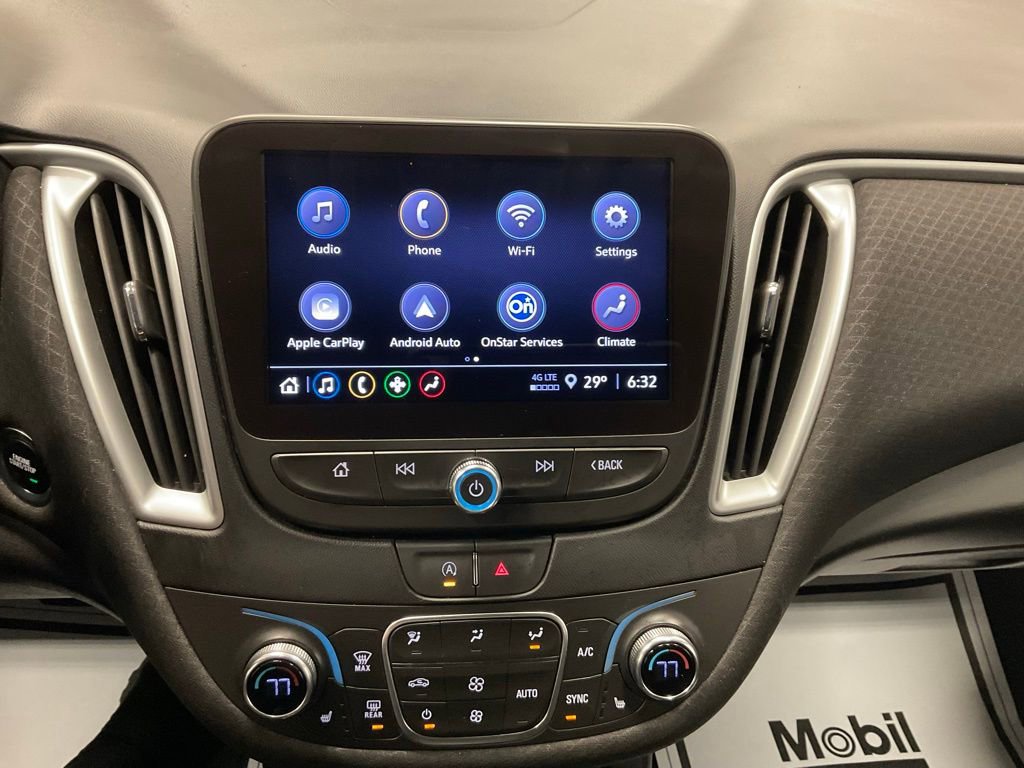 Used 2024 Chevrolet Malibu LT image 18