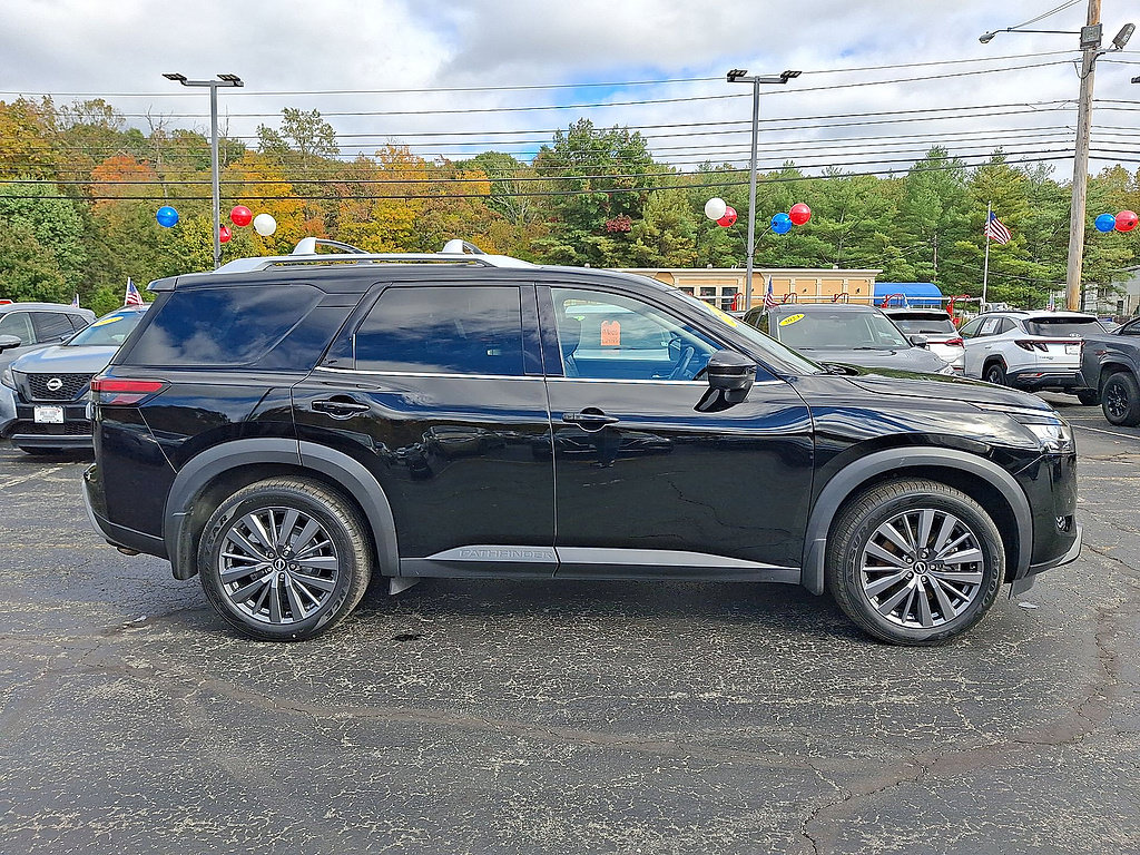 Certified 2024 Nissan Pathfinder SL w/ SL Premium Package AWD/4WD image 26