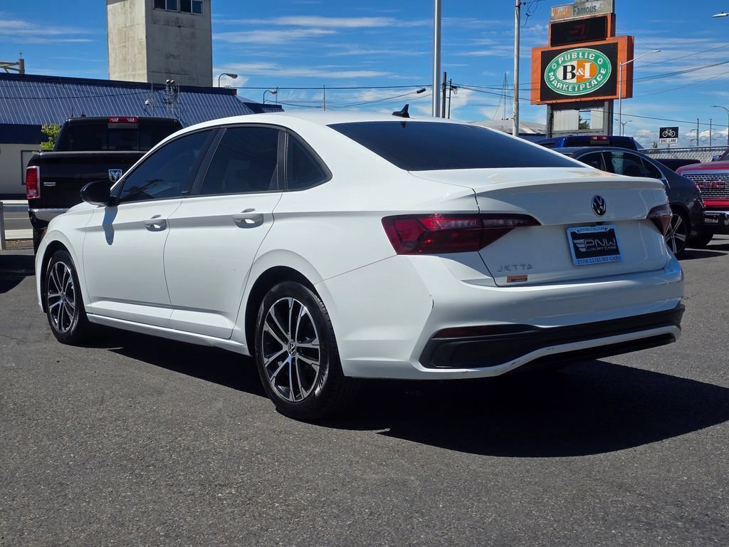 Used 2023 Volkswagen Jetta Sport FWD image 8