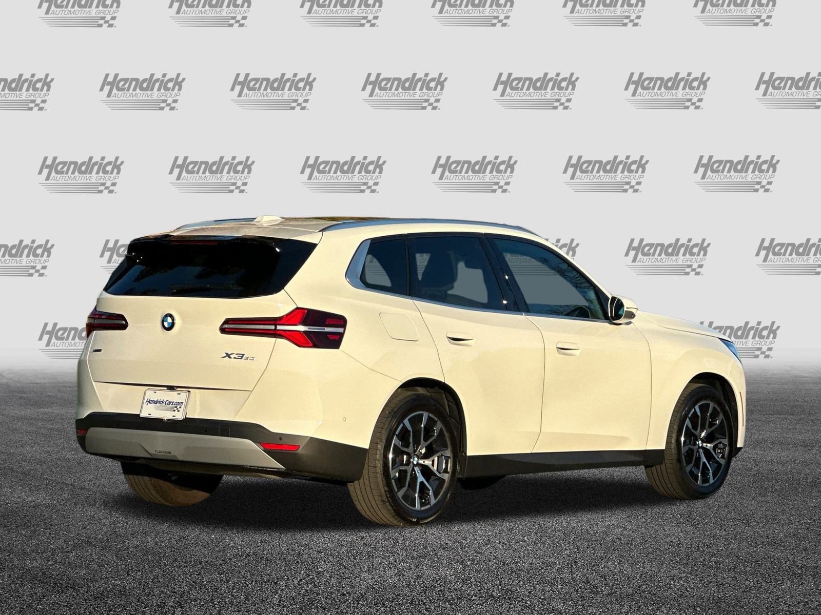 Used 2025 BMW X3 xDrive30i w/ Premium Package image 5